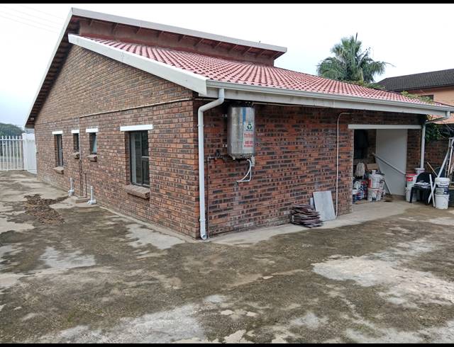 3 BEDROOM FREEHOLD FOR SALE IN NORTHDALE